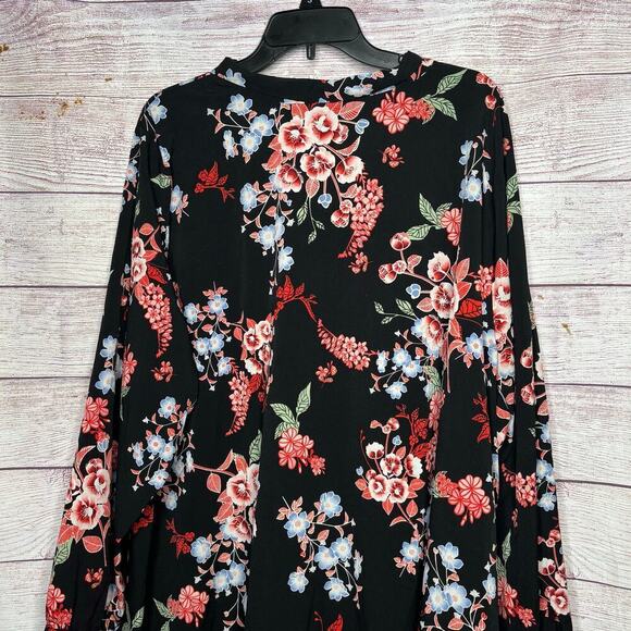 Lane Bryant Long Sleeve Flowy Multicolored Floral Blouse Top Size 26/28 Plus - Picture 3 of 11